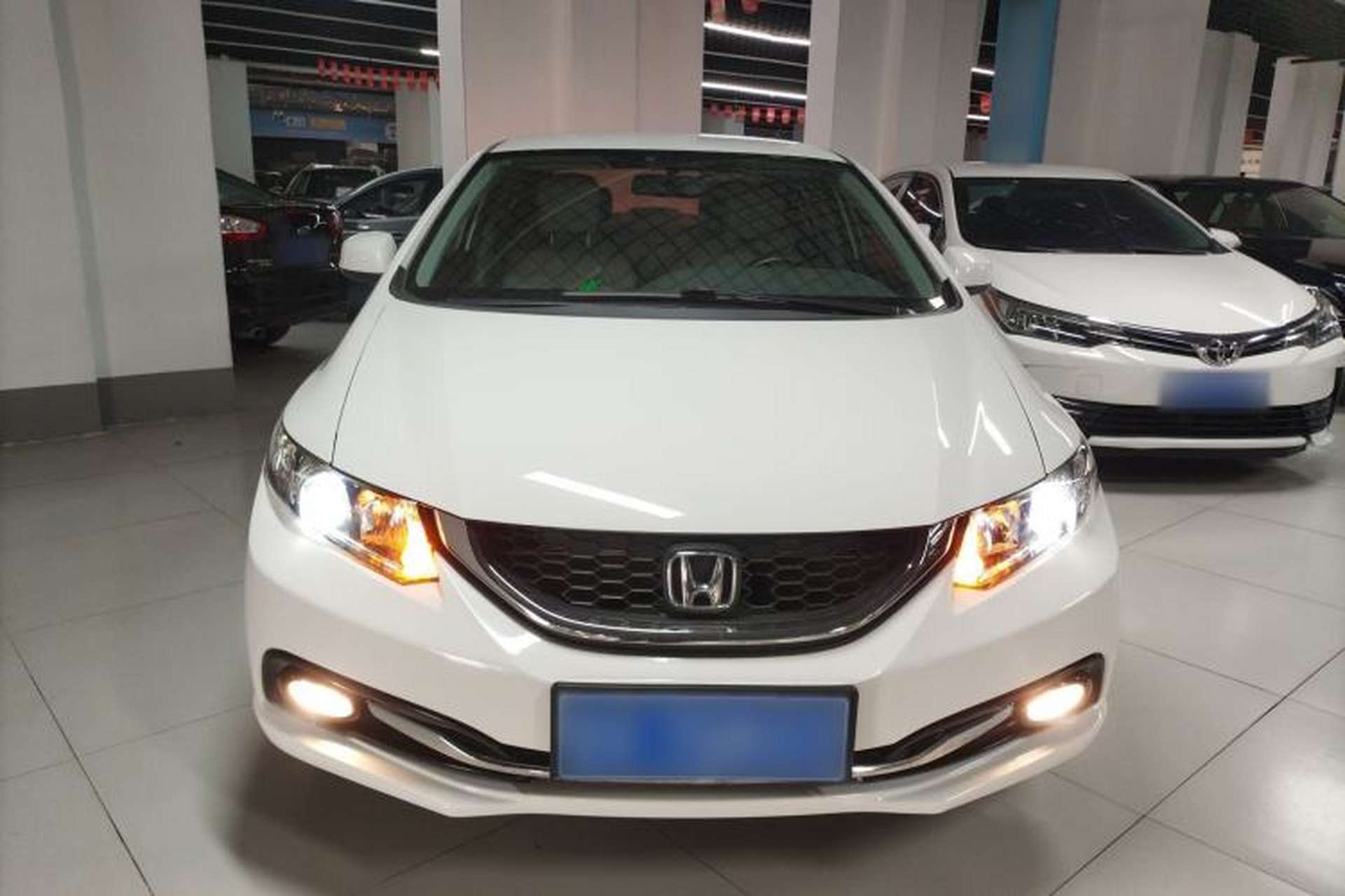 Used Honda Civic 2014 1.8L Automatic Classic Edition Front