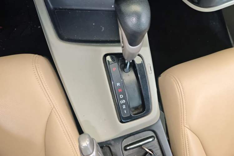 Used Honda Civic 2014 1.8L automatic comfort version Gear Lever
