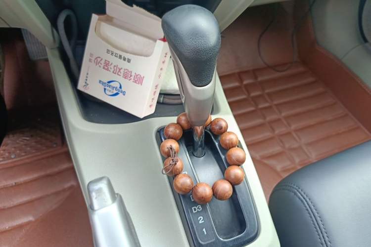 Used Honda Civic 2014 1.8L automatic comfort version Gear Lever