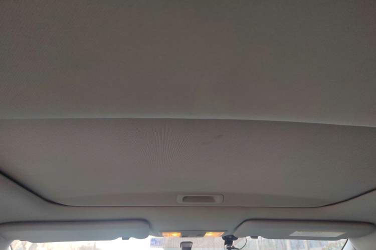 Used Honda Civic 2014 1.8L automatic comfort version Headliner