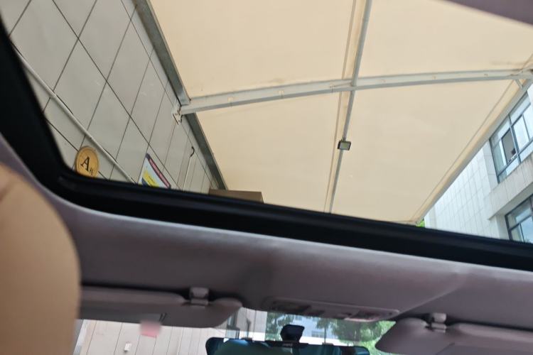 Used Honda Civic 2014 1.8L automatic comfort version Headliner