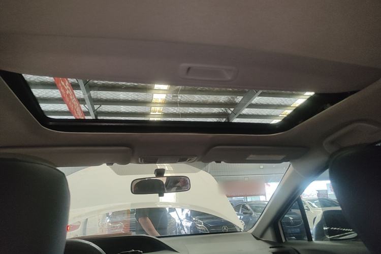 Used Honda Civic 2014 1.8L automatic comfort version Headliner