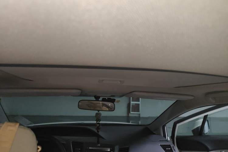 Used Honda Civic 2014 1.8L automatic comfort version Headliner