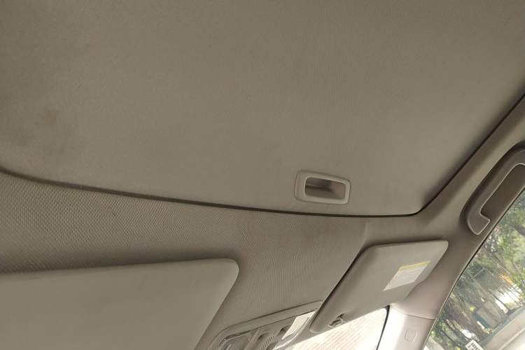 Used Honda Civic 2014 1.8L automatic comfort version Headliner