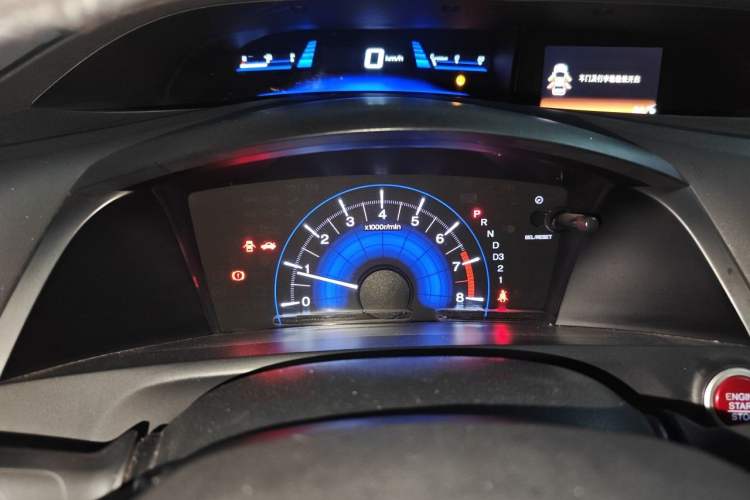 Used Honda Civic 2014 1.8L automatic comfort version Instrument Cluster