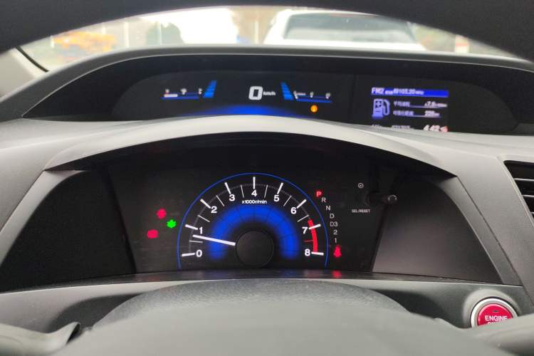 Used Honda Civic 2014 1.8L automatic comfort version Instrument Cluster