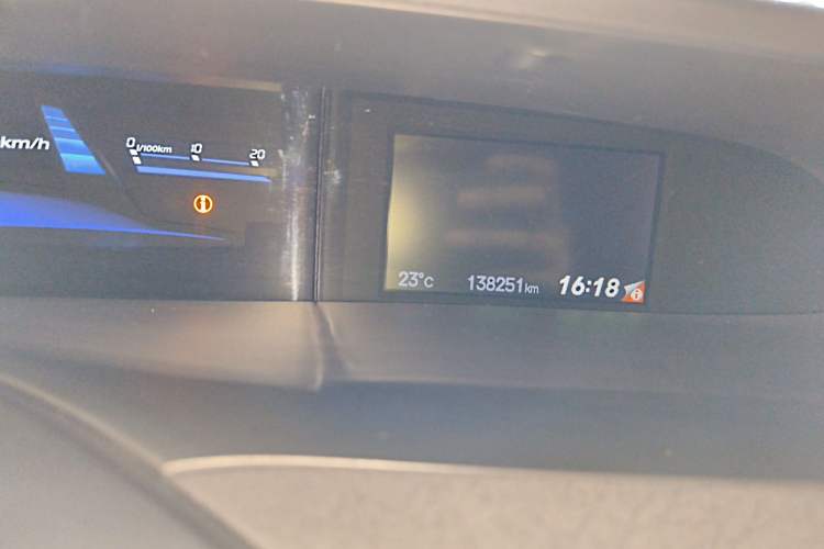 Used Honda Civic 2014 1.8L automatic comfort version Instrument Cluster