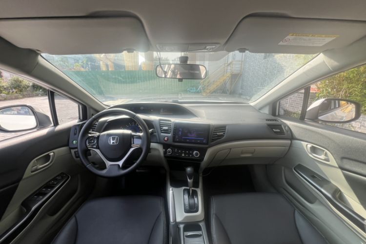 Used Honda Civic 2014 1.8L Automatic Classic Edition Interior 1
