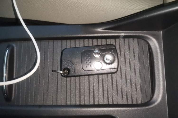 Used Honda Civic 2014 1.8L automatic comfort version Interior 1
