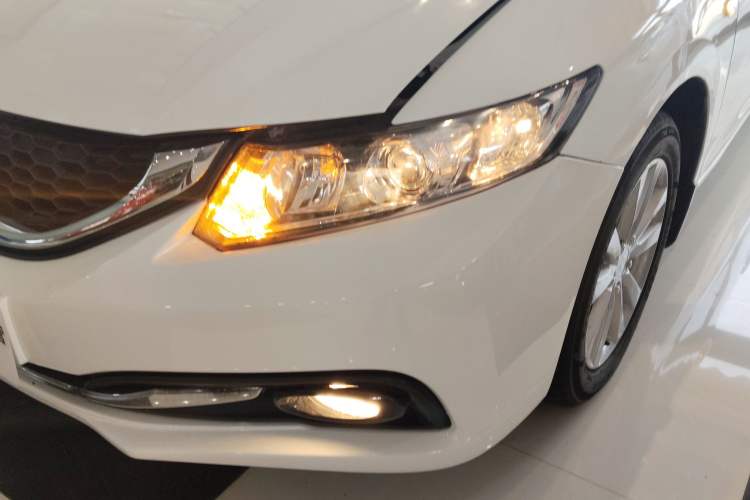 Used Honda Civic 2014 1.8L Automatic Classic Edition Left Front Headlight