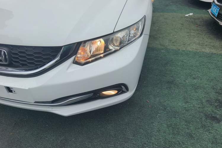 Used Honda Civic 2014 1.8L automatic comfort version Left Front Headlight