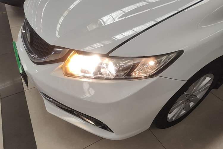 Used Honda Civic 2014 1.8L automatic comfort version Left Front Headlight