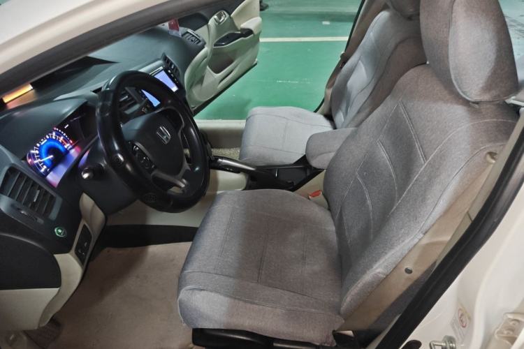 Used Honda Civic 2014 1.8L automatic comfort version Left Front Seat