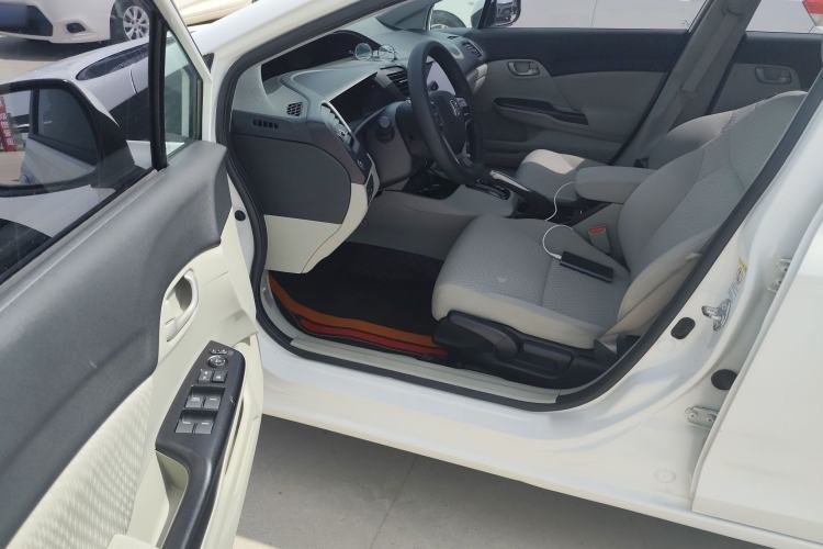 Used Honda Civic 2014 1.8L Automatic Classic Edition Left Front Seat