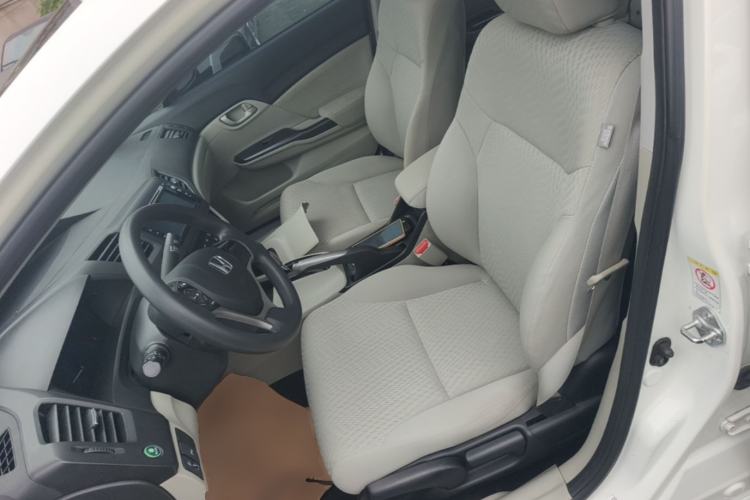 Used Honda Civic 2014 1.8L automatic comfort version Left Front Seat