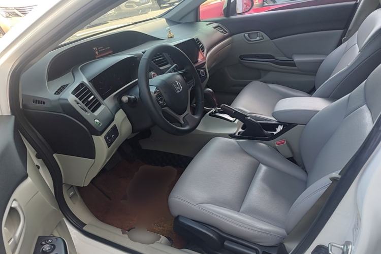 Used Honda Civic 2014 1.8L automatic comfort version Left Front Seat