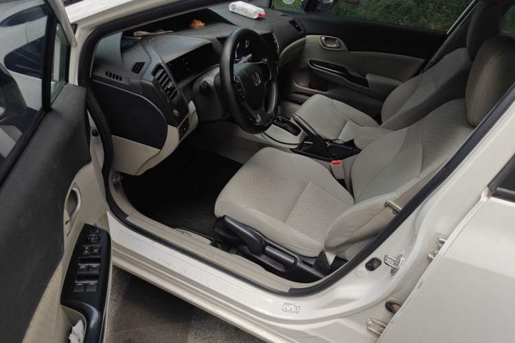 Used Honda Civic 2014 1.8L Automatic Classic Edition Left Front Seat