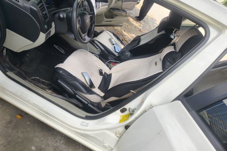 Used Honda Civic 2014 1.8L automatic comfort version Left Front Seat