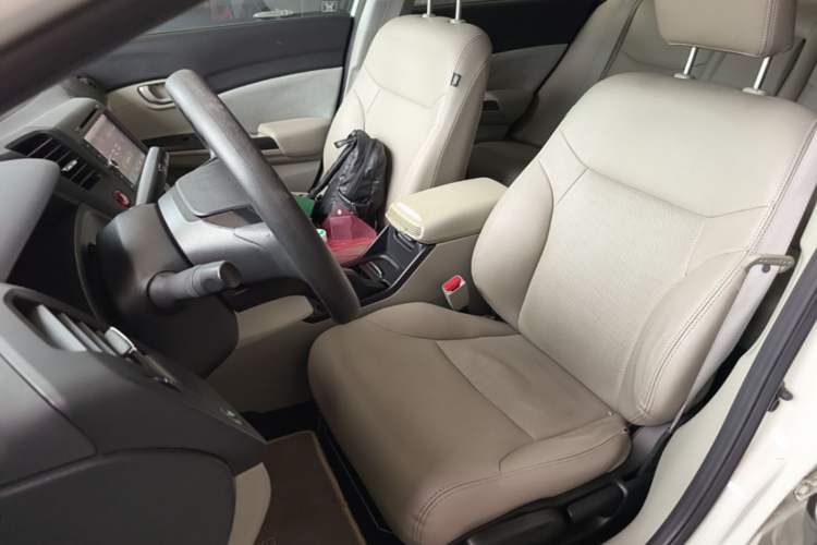 Used Honda Civic 2014 1.8L Automatic Classic Edition Left Front Seat