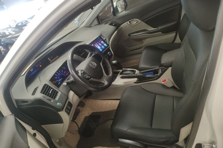 Used Honda Civic 2014 1.8L automatic comfort version Left Front Seat