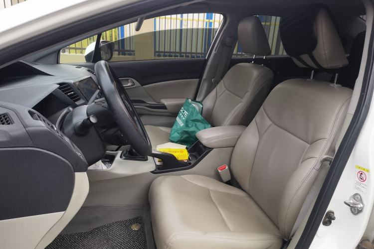 Used Honda Civic 2014 1.8L manual Comfort version Left Front Seat