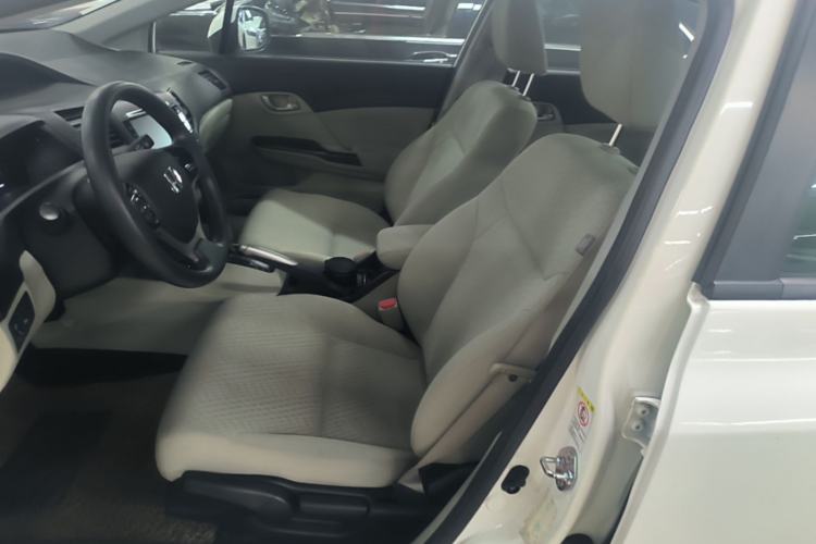 Used Honda Civic 2014 1.8L automatic comfort version Left Front Seat