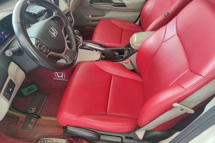 Used Honda Civic 2014 1.8L automatic comfort version Left Front Seat