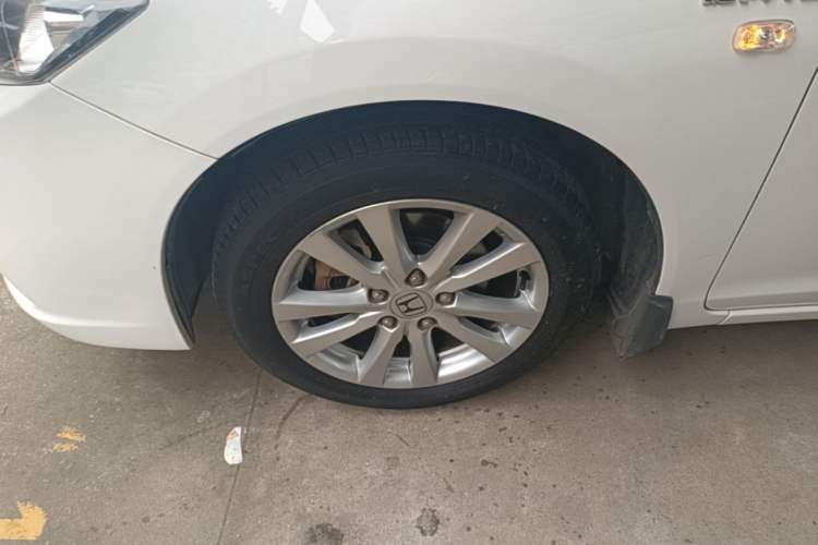 Used Honda Civic 2014 1.8L Automatic Classic Edition Left Front Wheel Hub
