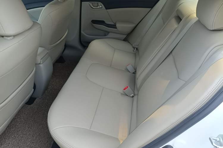 Used Honda Civic 2014 1.8L automatic comfort version Left Rear Seat