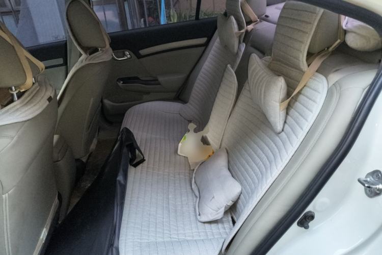 Used Honda Civic 2014 1.8L automatic luxury edition Left Rear Seat