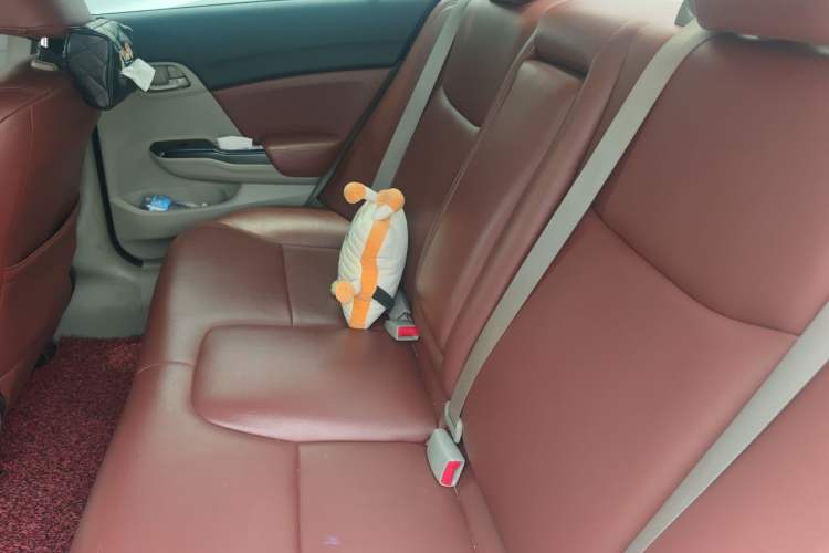 Used Honda Civic 2014 1.8L automatic comfort version Left Rear Seat