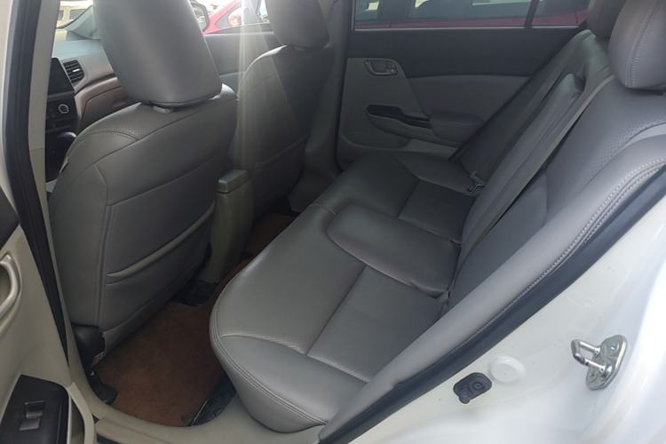 Used Honda Civic 2014 1.8L automatic comfort version Left Rear Seat