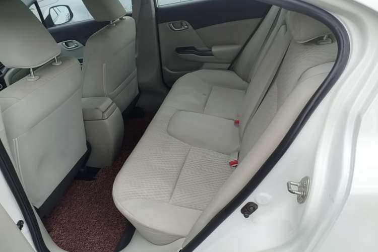 Used Honda Civic 2014 1.8L automatic comfort version Left Rear Seat