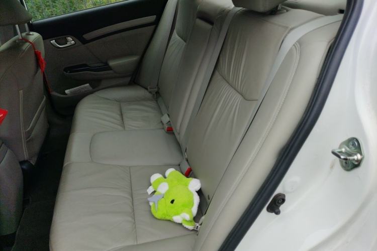 Used Honda Civic 2014 1.8L automatic luxury edition Left Rear Seat