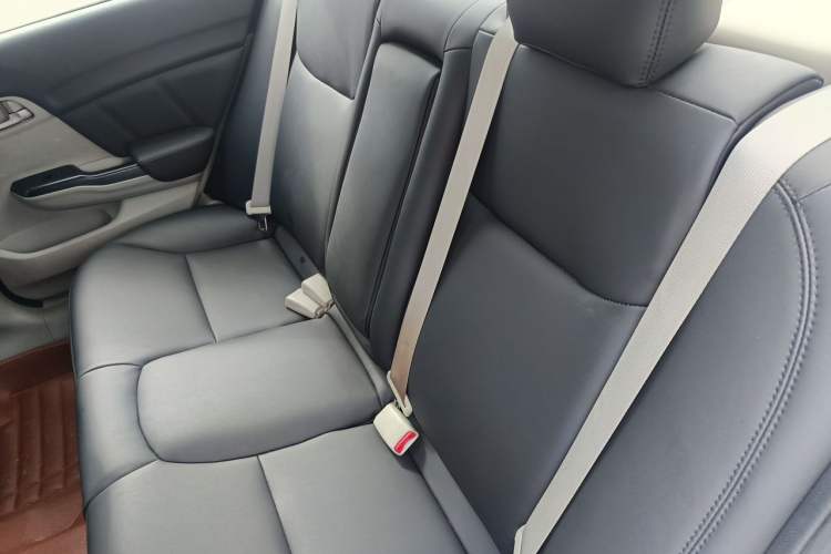Used Honda Civic 2014 1.8L automatic comfort version Left Rear Seat