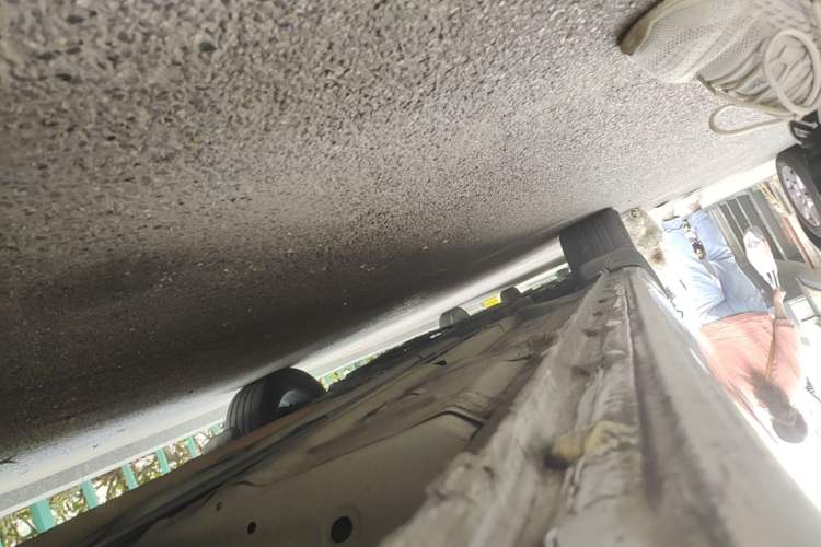 Used Honda Civic 2014 1.8L Automatic Classic Edition Left Side Sill