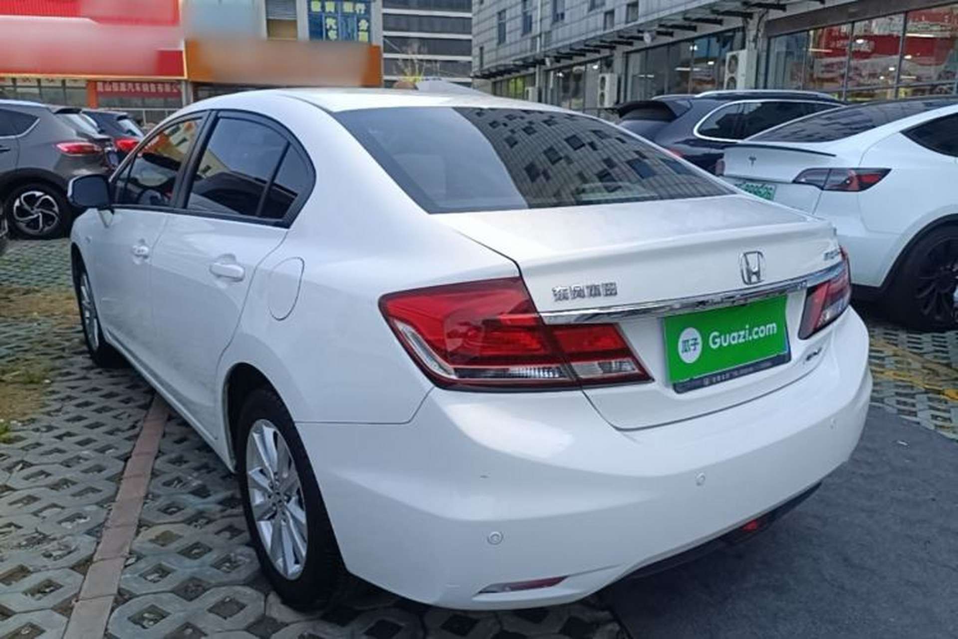 Used Honda Civic 2014 1.8L automatic comfort version Rear Left 45 Deg