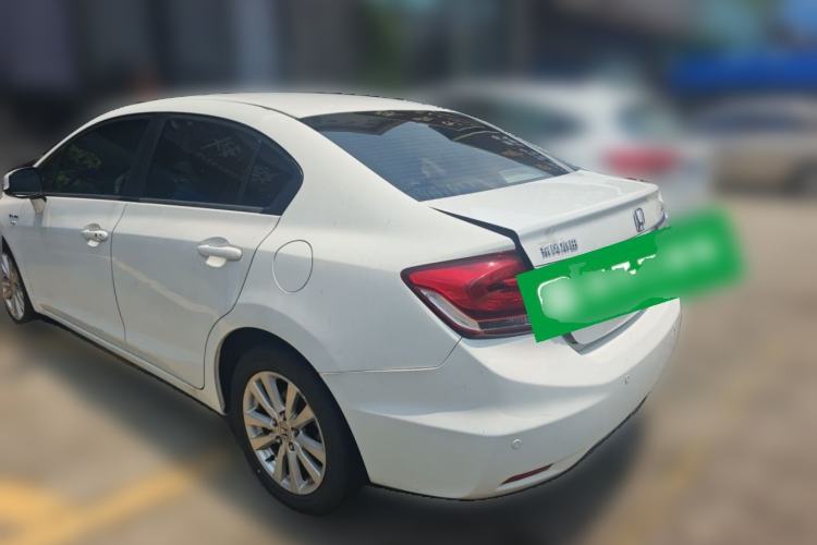 Used Honda Civic 2014 1.8L automatic comfort version Rear Left 45 Deg