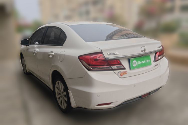 Used Honda Civic 2014 1.8L automatic comfort version Rear Left 45 Deg