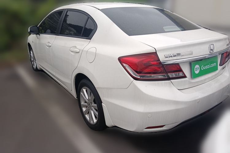Used Honda Civic 2014 1.8L automatic comfort version Rear Left 45 Deg