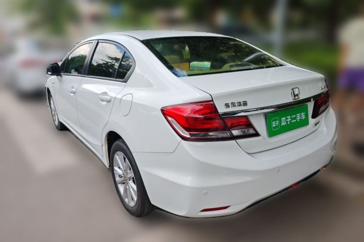 Used Honda Civic 2014 1.8L automatic comfort version Rear Left 45 Deg