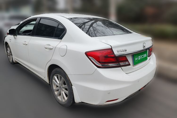Used Honda Civic 2014 1.8L automatic comfort version Rear Left 45 Deg