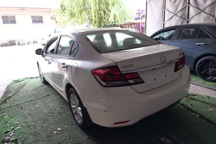 Used Honda Civic 2014 1.8L Automatic Classic Edition Rear Left 45 Deg