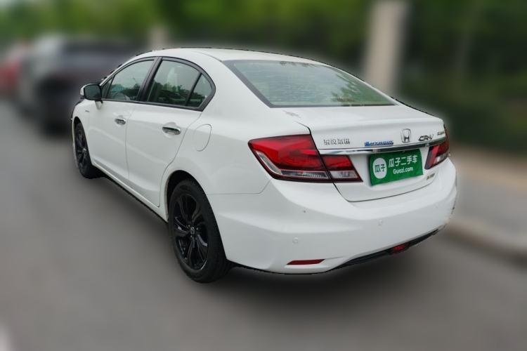 Used Honda Civic 2014 1.8L automatic luxury edition Rear Left 45 Deg