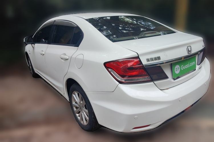 Used Honda Civic 2014 1.8L automatic comfort version Rear Left 45 Deg