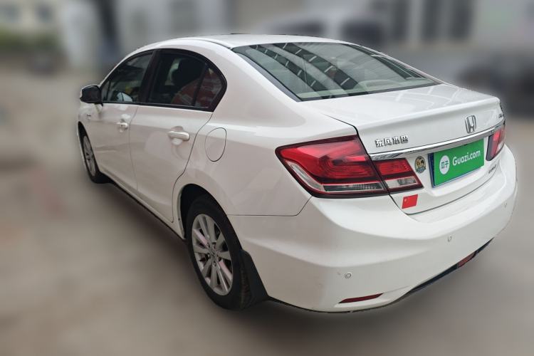 Used Honda Civic 2014 1.8L automatic comfort version Rear Left 45 Deg