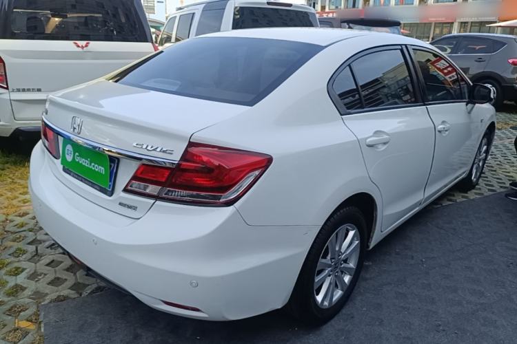 Used Honda Civic 2014 1.8L automatic comfort version Rear Right 45 Deg