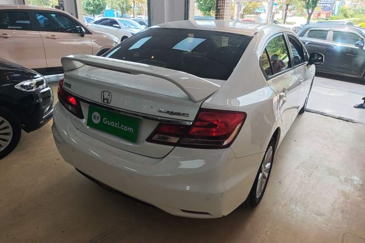 Used Honda Civic 2014 1.8L Automatic Classic Edition Rear Right 45 Deg