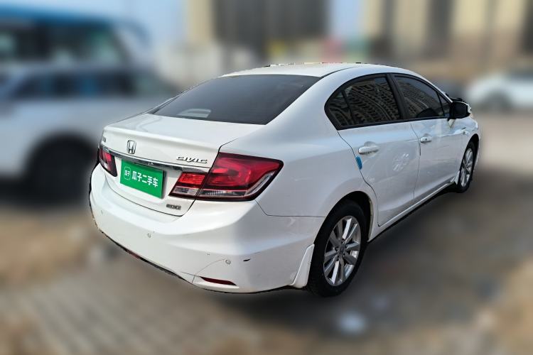 Used Honda Civic 2014 1.8L automatic comfort version Rear Right 45 Deg