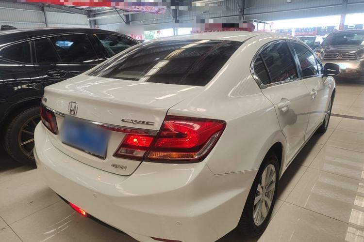 Used Honda Civic 2014 1.8L automatic comfort version Rear Right 45 Deg